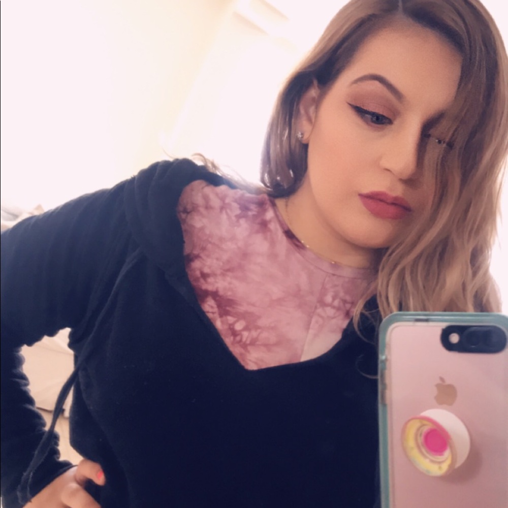 Meet your Posher, Victoria